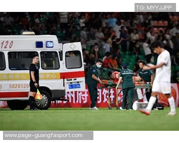 广西平果队员黄威右侧胫腓骨骨皮质断裂预计恢复时间为八个月