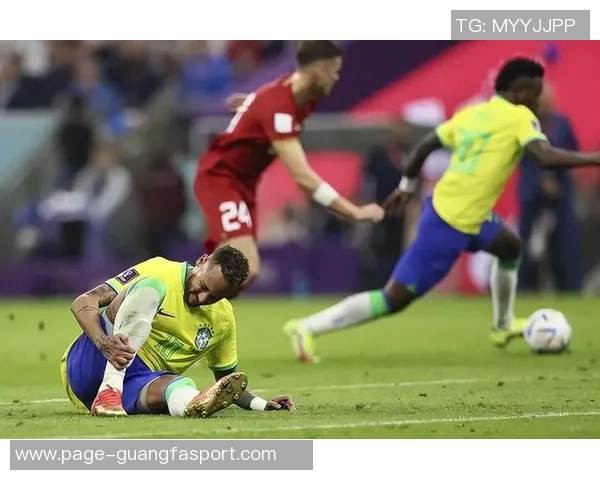 小猪赞格纳布里如穆勒般出色能控球化解对方防守