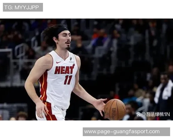 弗菲表现出色6投3中贡献12分3篮板1助攻1盖帽展现实力