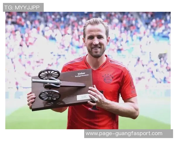 拜仁总监表示与凯恩未来合作充满可能性与期待 拜仁总监表示与凯恩未来合作充满可能性与期待