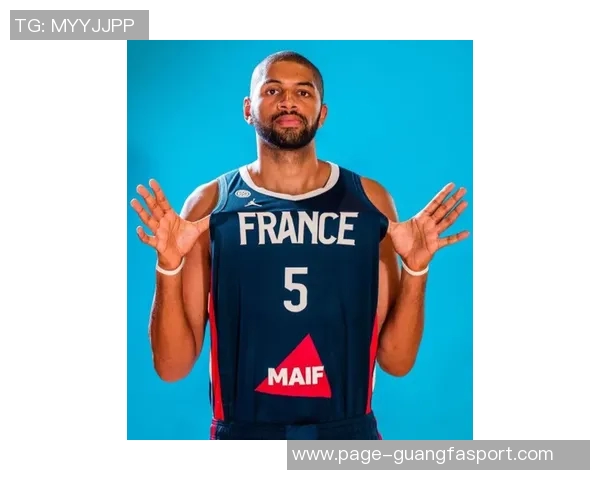 K图拉姆首次首发法国队自豪之情溢于言表托万精彩表现在意料之中