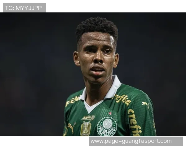 埃斯特旺10岁签约耐克16岁身价破千万成巴甲新星 埃斯特旺10岁签约耐克16岁身价破千万成巴甲新星