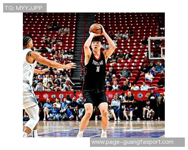 杨瀚森分享防守库里经验教练组指导我调整站位策略