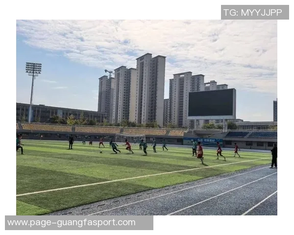 2025年赣州市新长征杯青少年足球超级联赛新闻发布会隆重召开